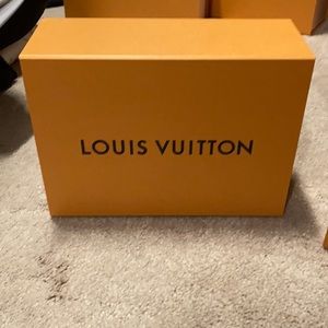 Louis Vuitton box med